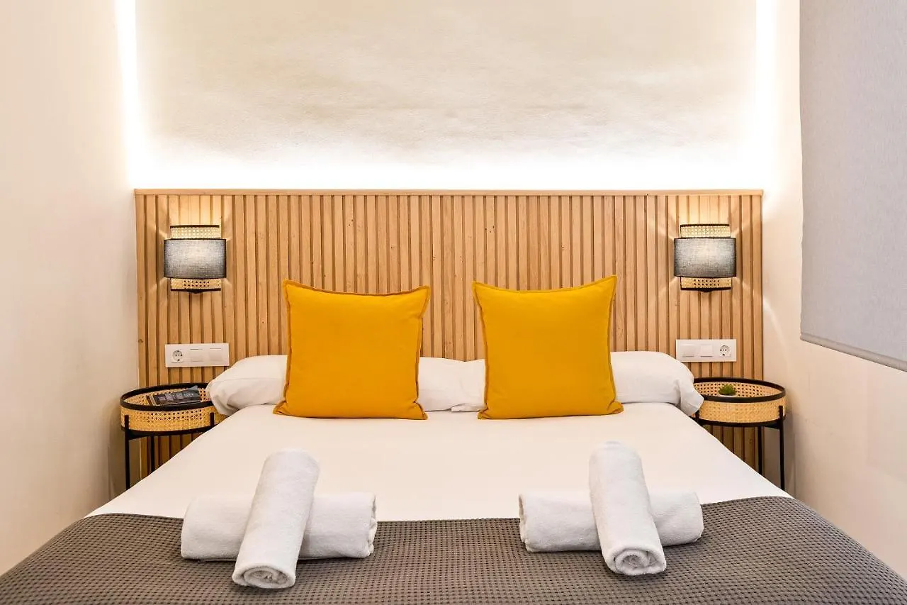 Sitges Group Ocean Apartment