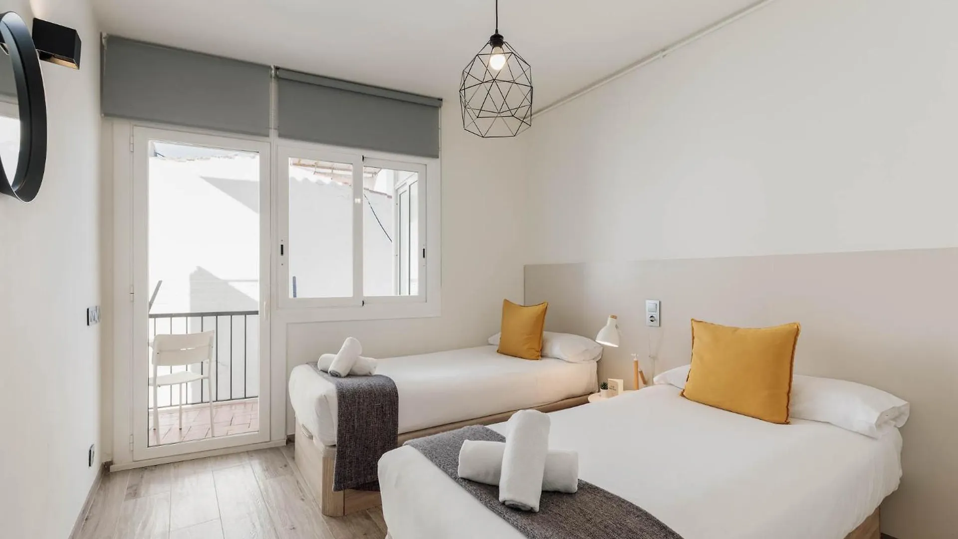 Sitges Group Ocean Apartment 0*,  Spain