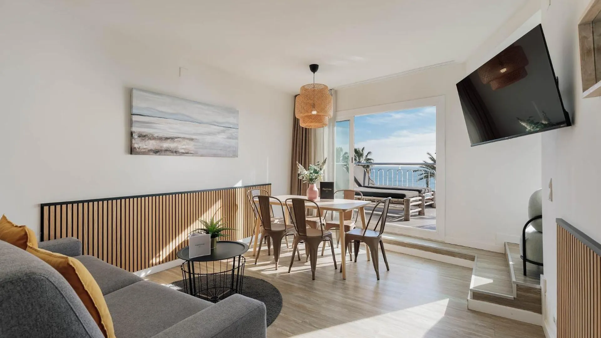 Sitges Group Ocean Apartment