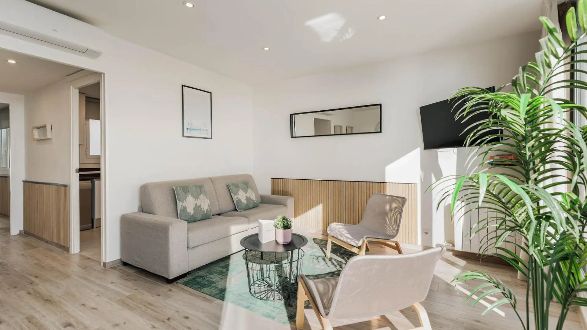 Sitges Group Ocean Apartment