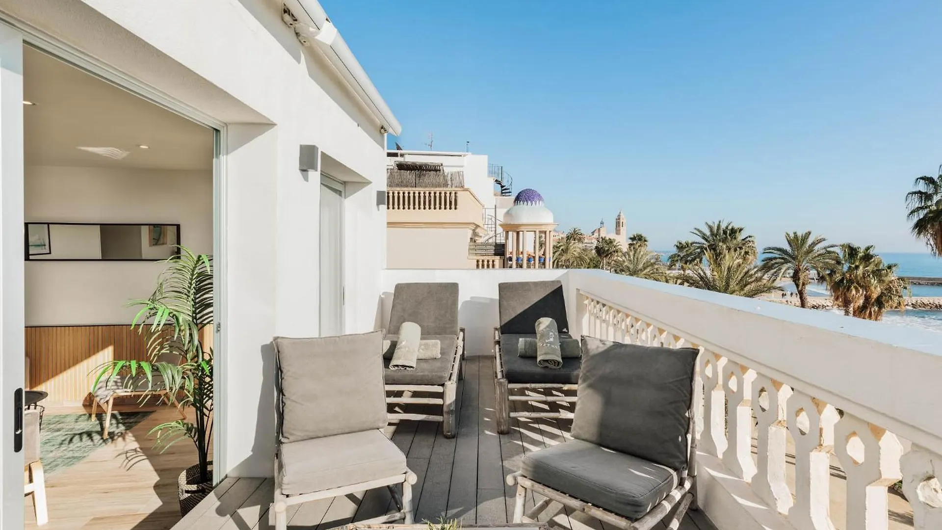 Sitges Group Ocean Apartment