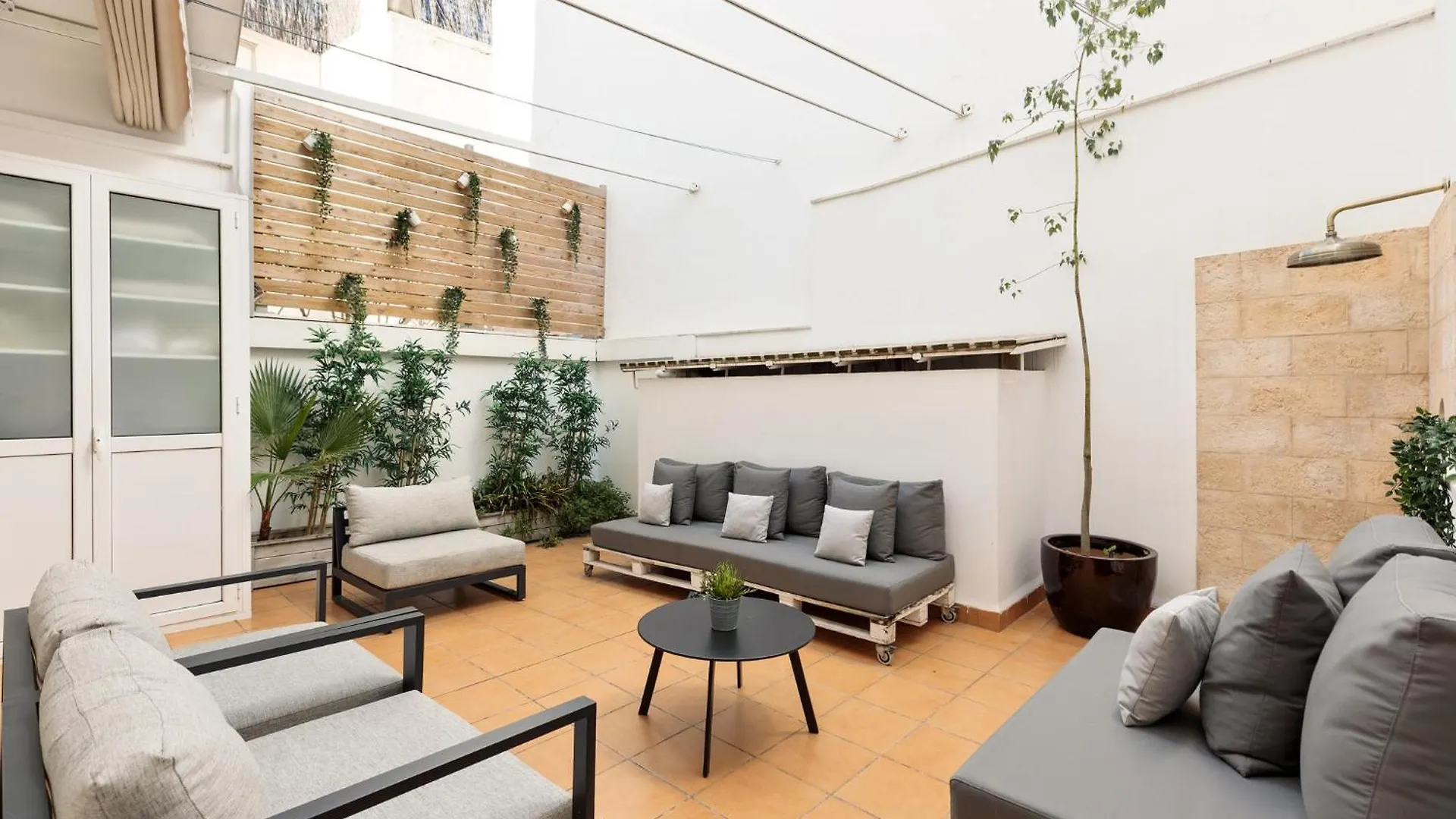 Sitges Group Ocean Apartment