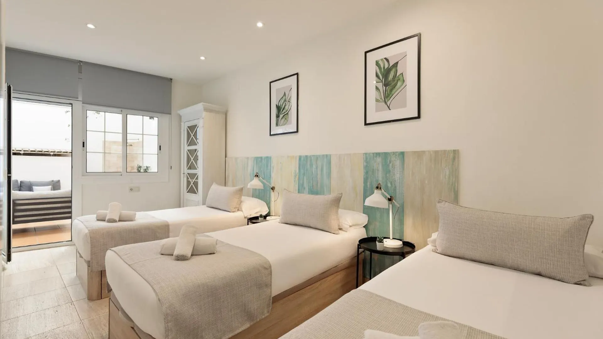 Sitges Group Ocean Apartment