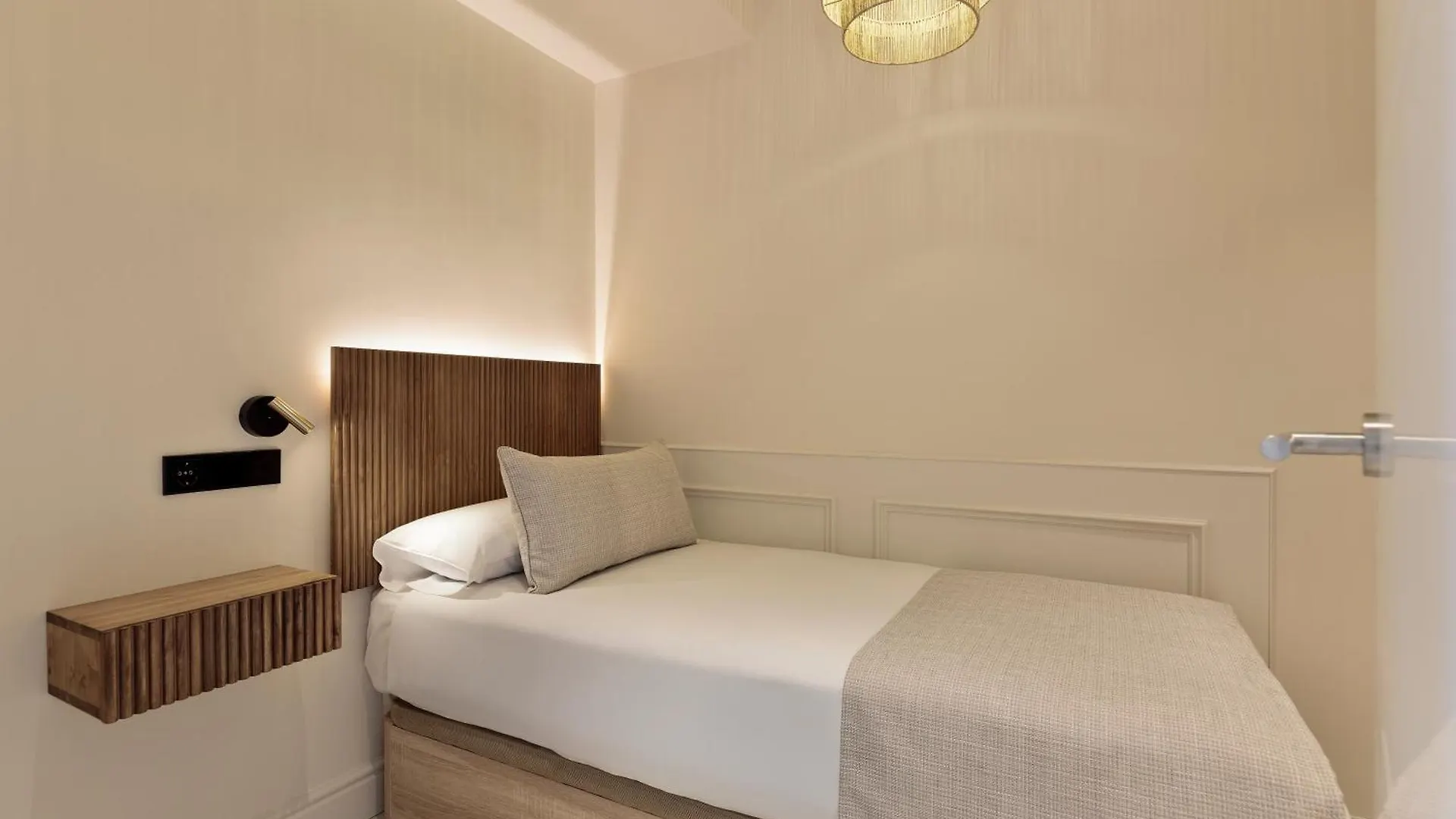 Sitges Group Ocean Apartment 0*,