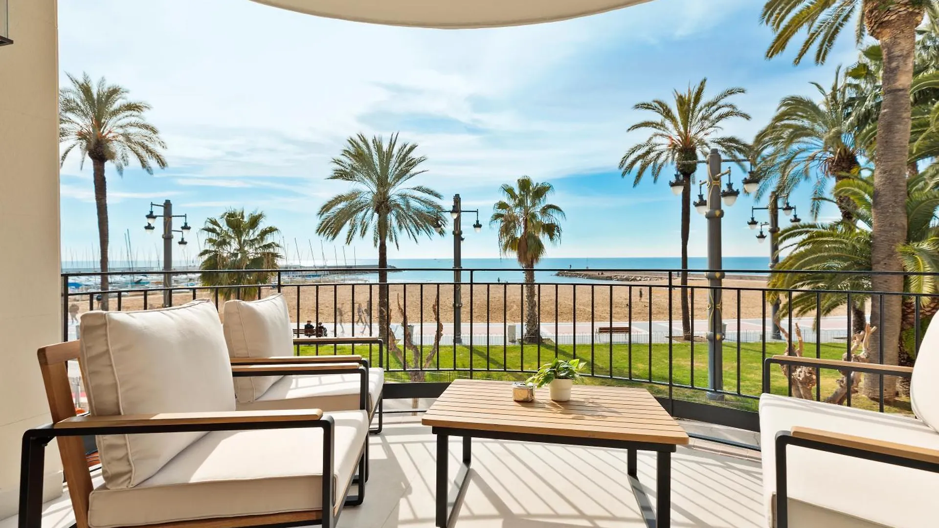 Sitges Group Ocean Apartment