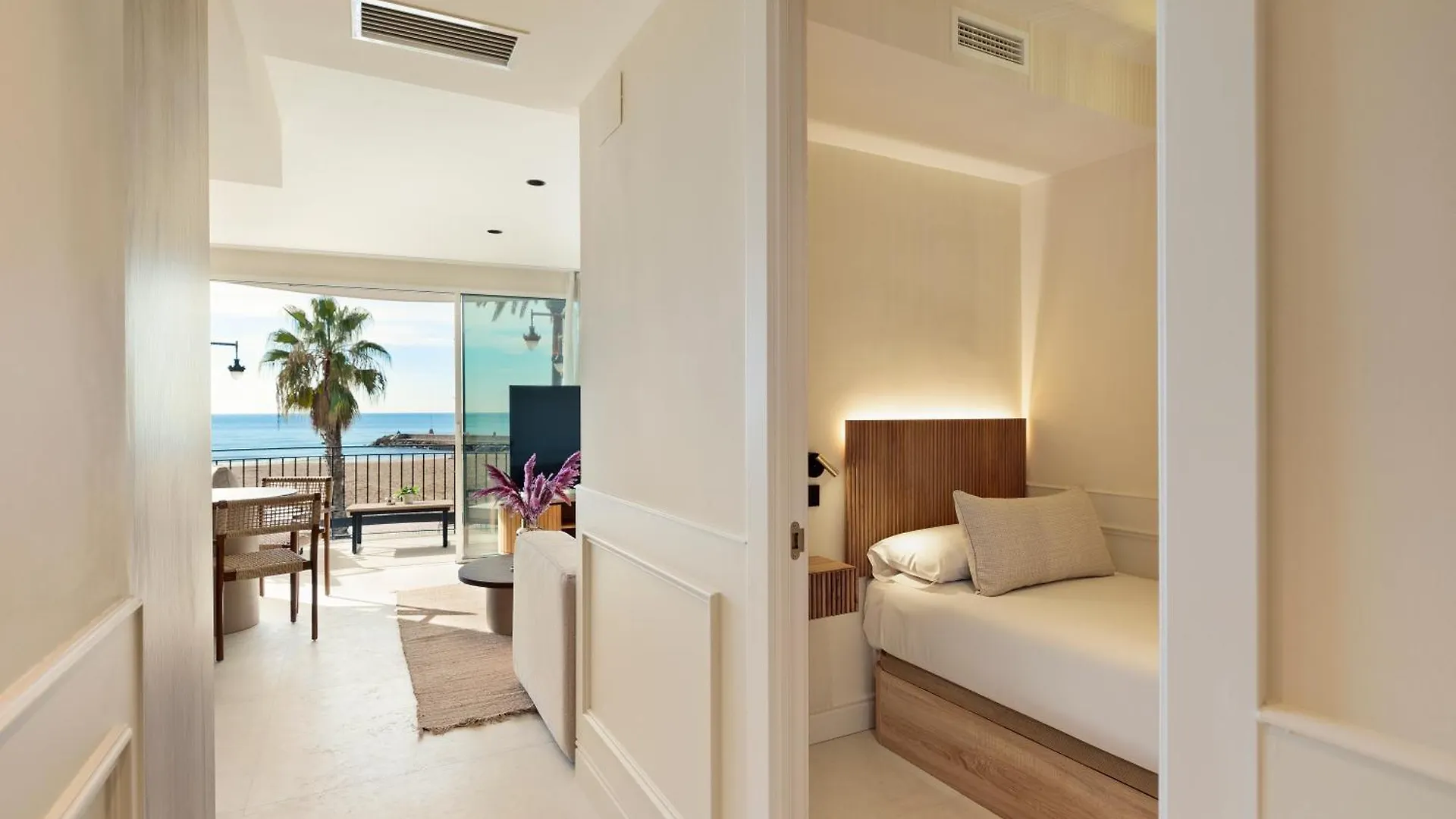 Sitges Group Ocean Apartment