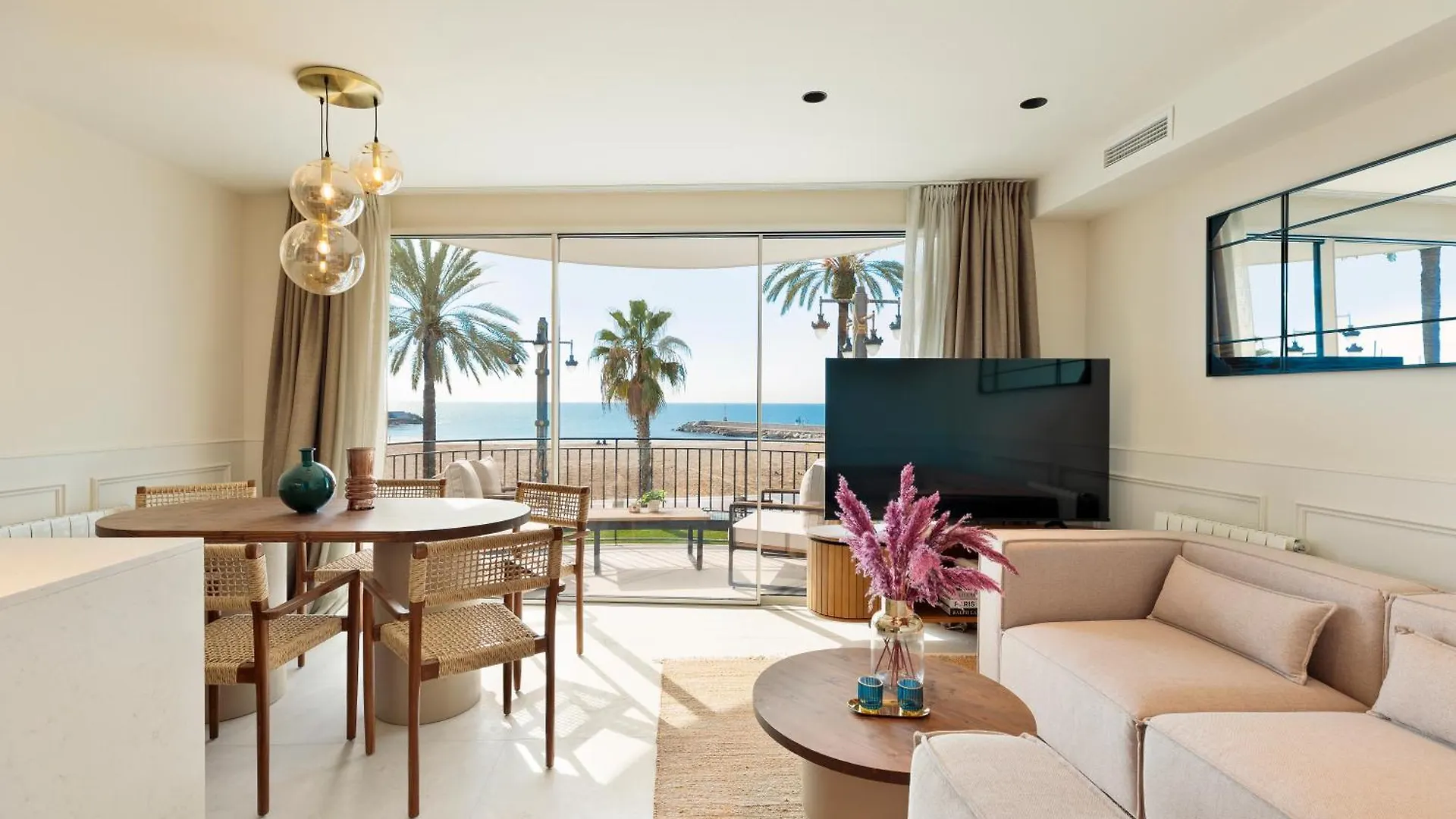 Sitges Group Ocean Apartment Spain